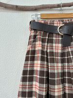 Carregar imagem no visualizador da galeria, Saia em fazenda c/ bolsos SPICY
