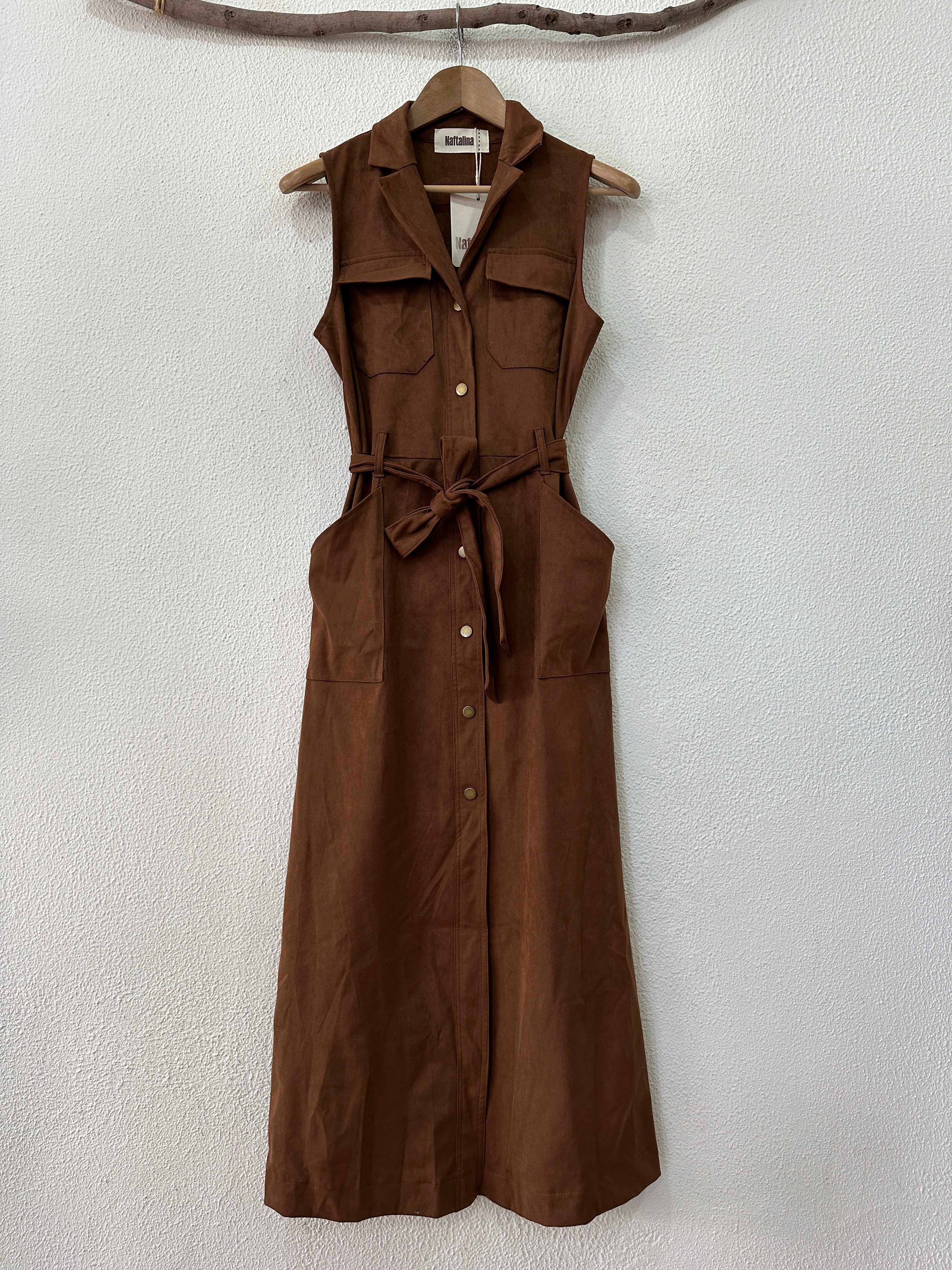Vestido em camurça estilo cargo SHELBY