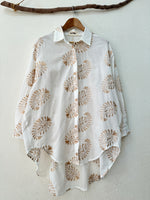 Load image in the gallery viewer,Camisa oversize bordada TERESA
