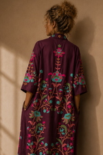 Carregar imagem no visualizador da galeria, Vestido camiseiro bordado c/ bolsos AHINSA
