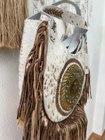 Carregar imagem no visualizador da galeria, Mala em pele c/franjas CALLIOPE
