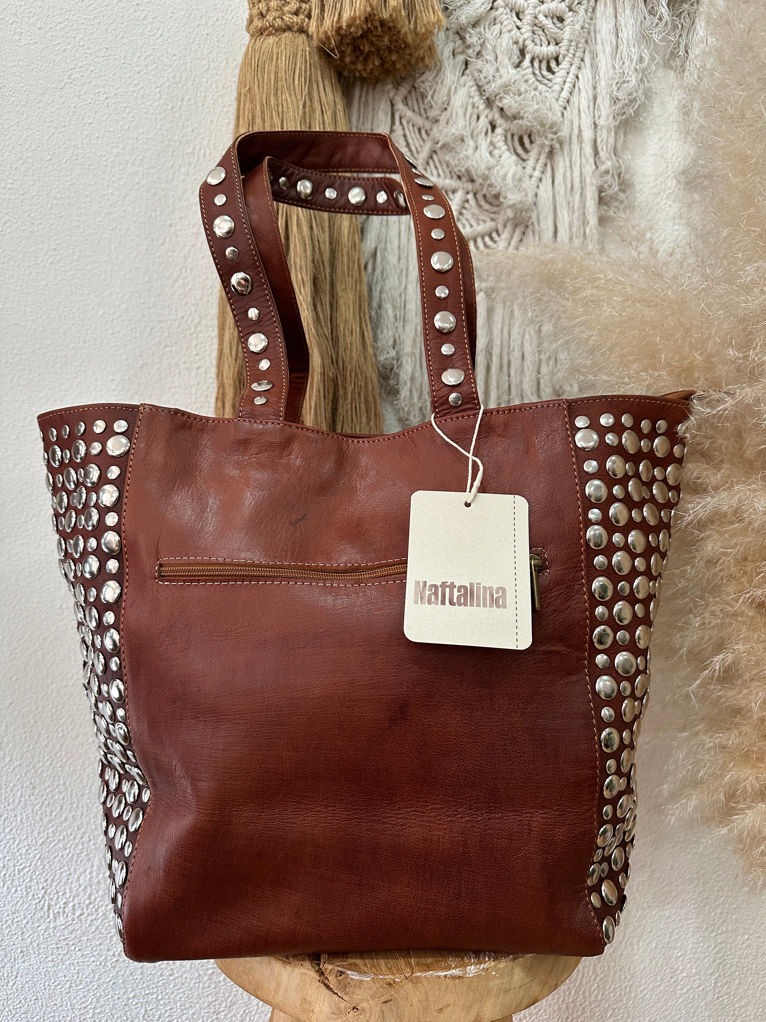 Mala em pele c/tachas SHUKRAM