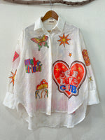 Load image in the gallery viewer,Camisa oversize bordada SELF LOVE
