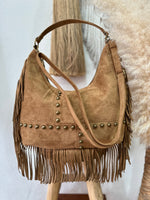 Carregar imagem no visualizador da galeria, Mala em camurça sintética c/franjas OPHELIA
