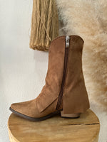 Load image in the gallery viewer,Botas texanas bordadas ARIZONA
