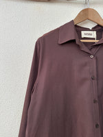 Load image in the gallery viewer,Camisa assimétrica em oxford LONDON
