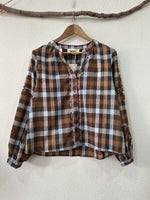 Load image in the gallery viewer,Camisa bordada FABÍOLA
