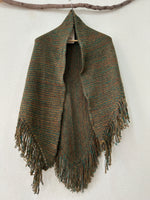 Load image in the gallery viewer,Xaile c/ lã EVELYN
