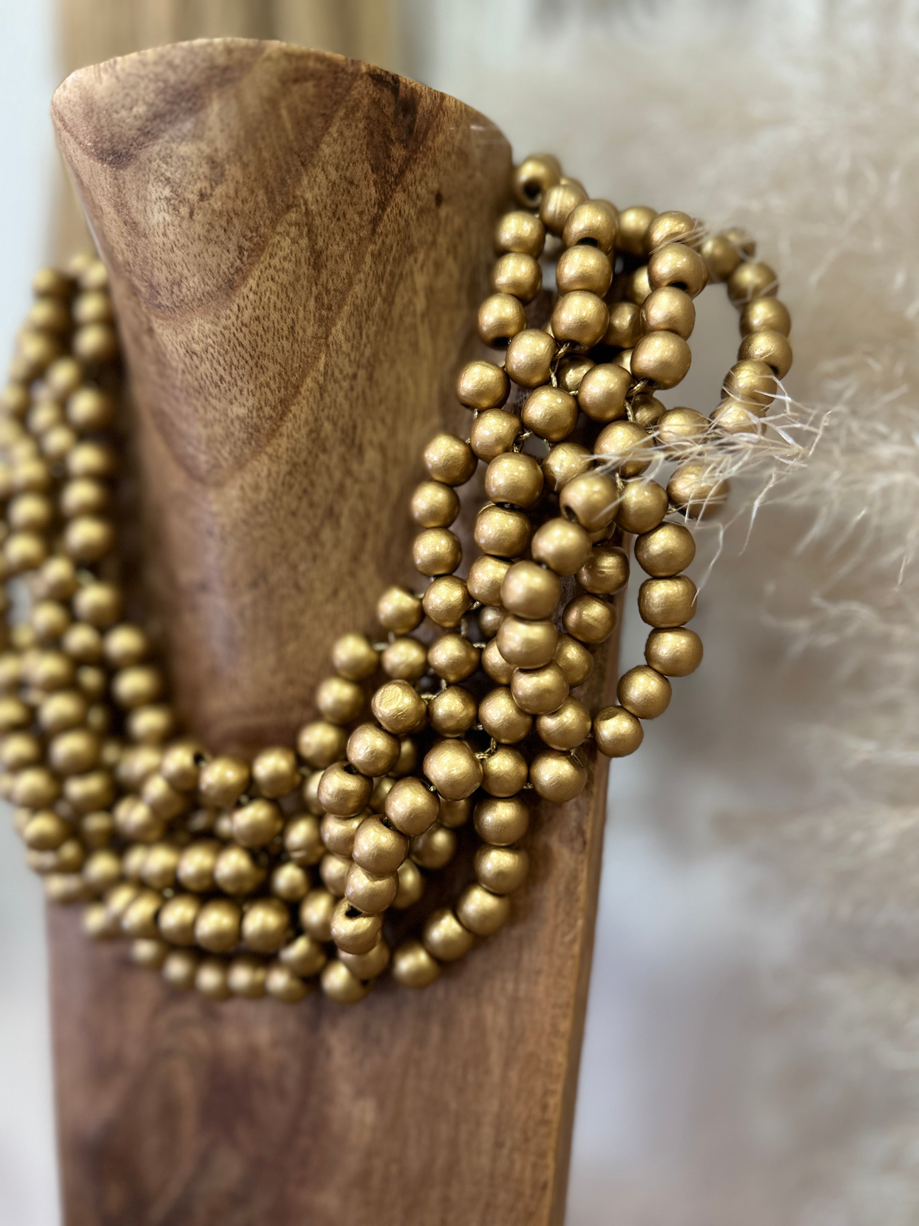 Gargantilha em madeira pintada YVANNA