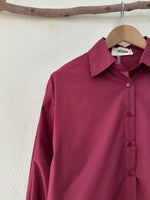 Load image in the gallery viewer,Camisa oversize em algodão ICY
