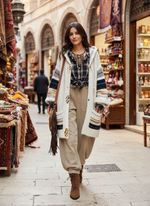 Carregar imagem no visualizador da galeria, Casaco de malha c/ capuz ALASKA
