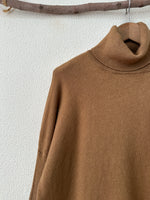 Load image in the gallery viewer,Camisola tipo envelope c/gola MELISSA
