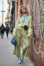 Carregar imagem no visualizador da galeria, Camisola em malha de algodão KINDNESS
