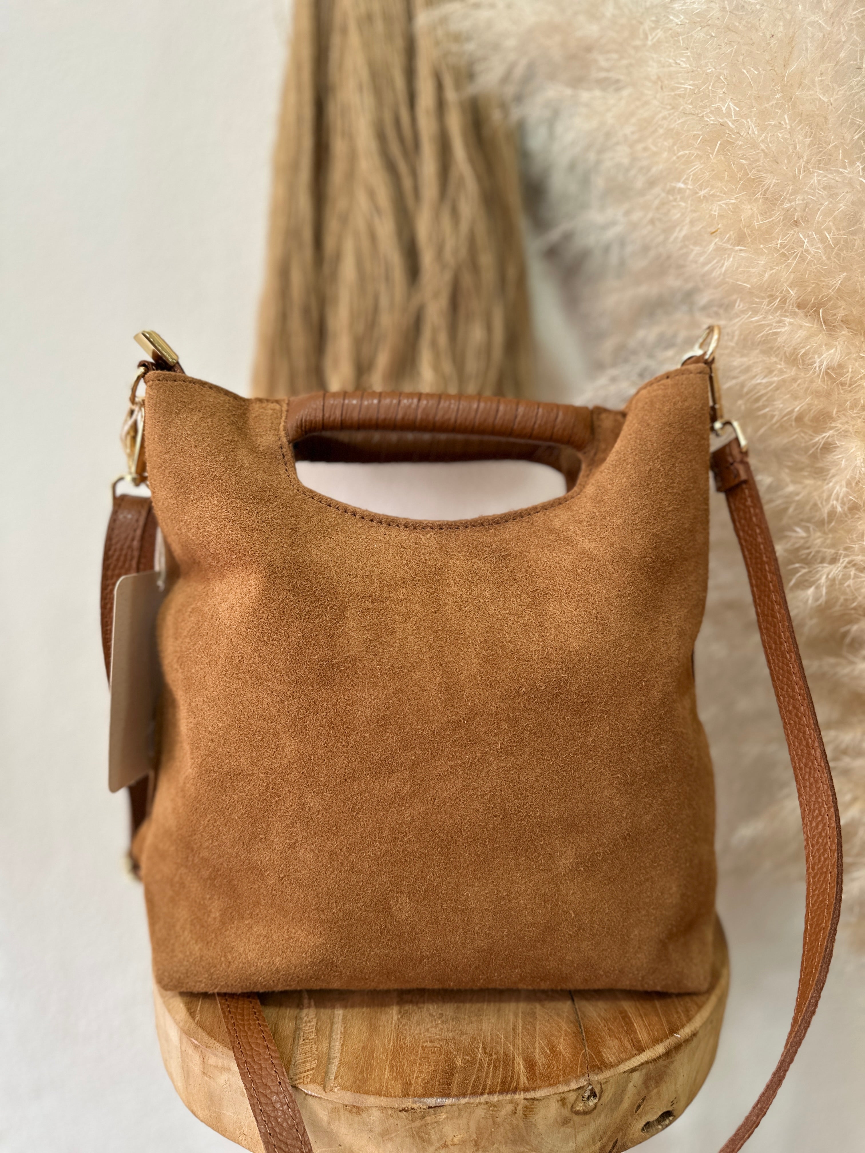 Mala em camurça c/franjas PÁDOVA