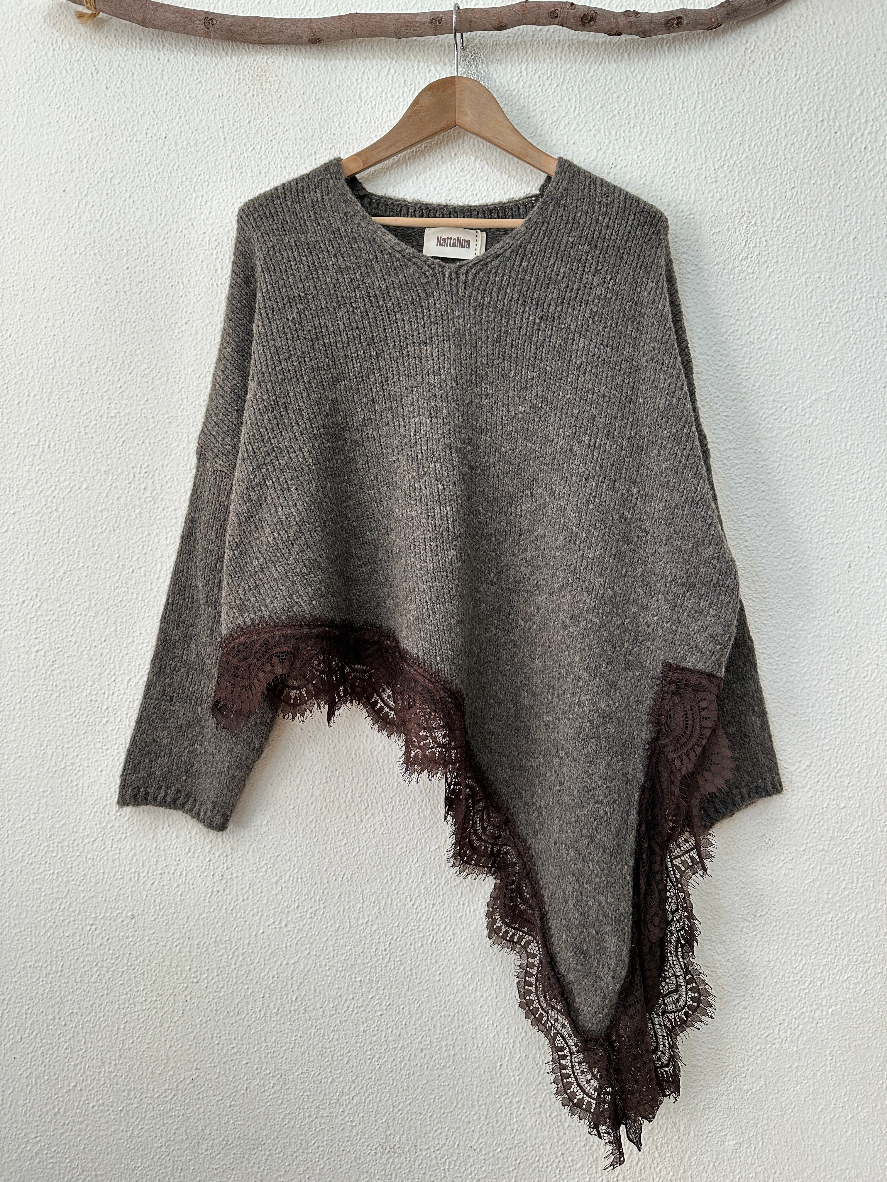 Camisola de malha assimétrica c/renda CATHERINE