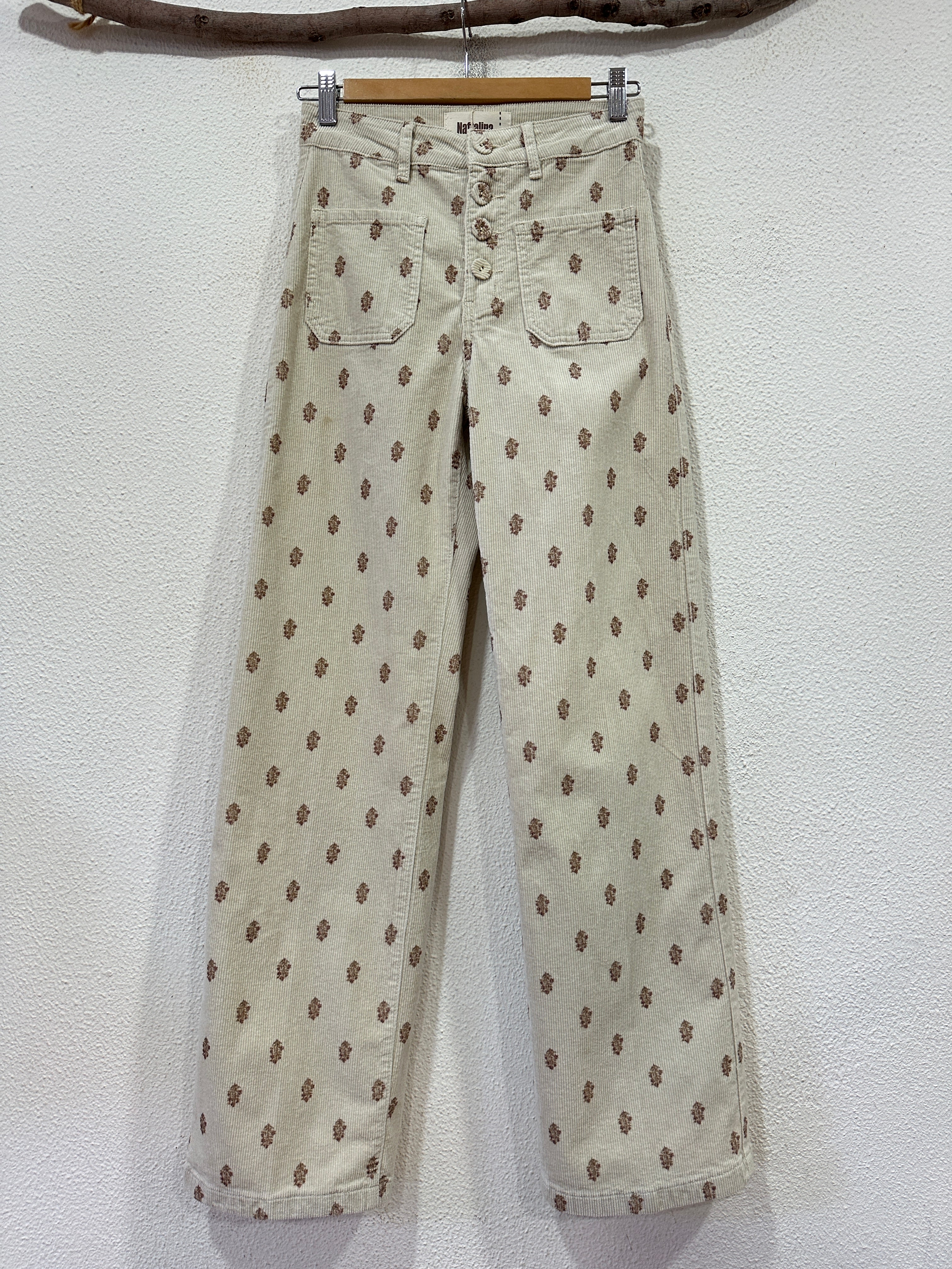 Calças em bombazina bordadas LEGEND