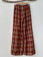 Load image in the gallery viewer,Pantalonas c/ bolsos ETTA
