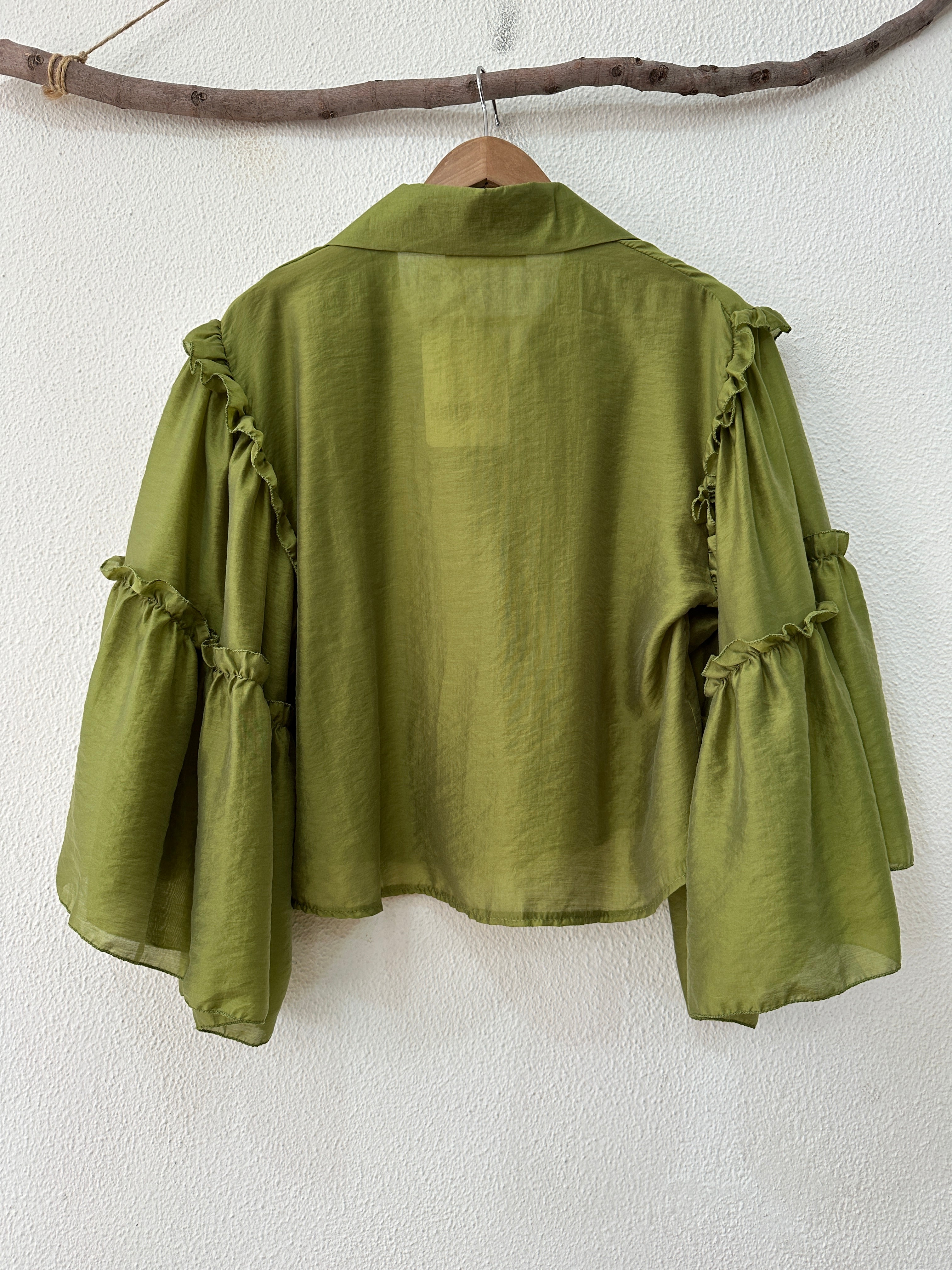 Camisa c/ mangas mariposa OLIVIA