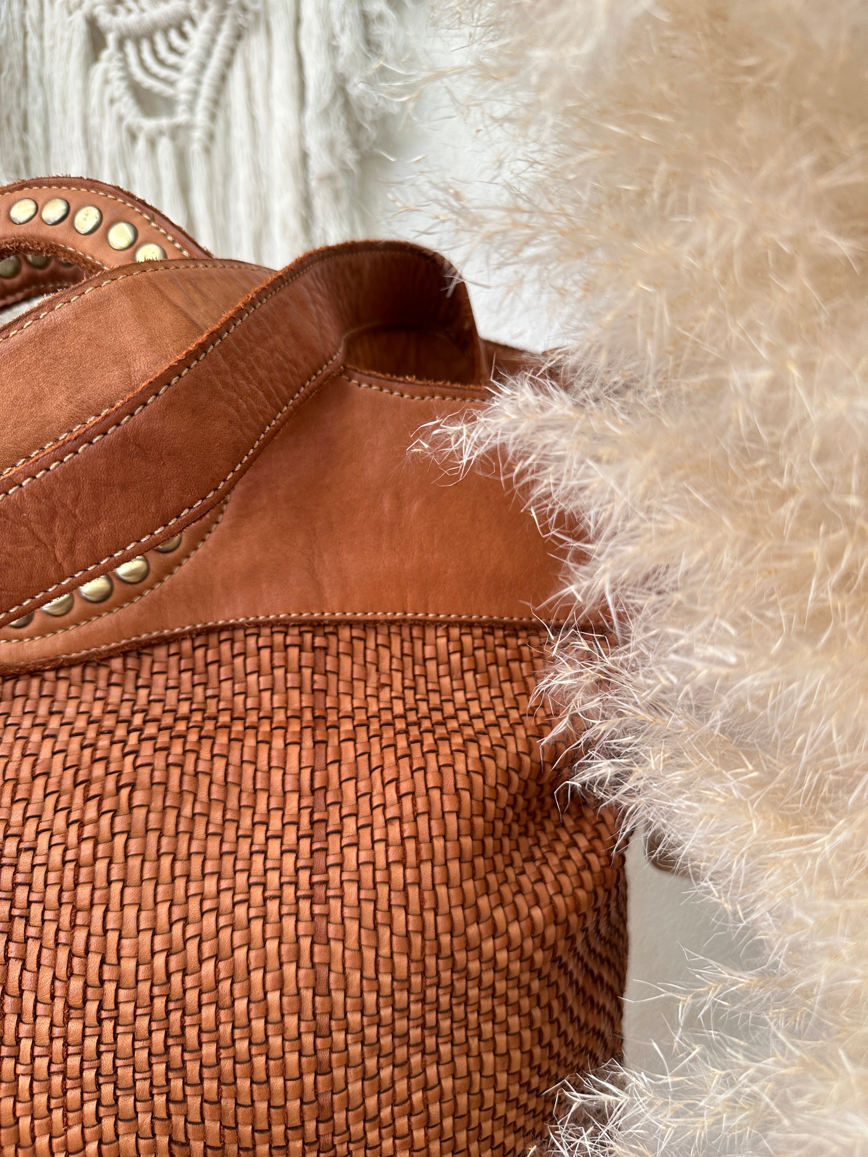 Mala em pele entrançada ELEONORA