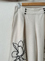 Load image in the gallery viewer,Conjunto de blusa e pantalonas HERITAGE
