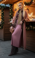 Load image in the gallery viewer,Casaco de malha comprido c/ brilho SUPERNOVA
