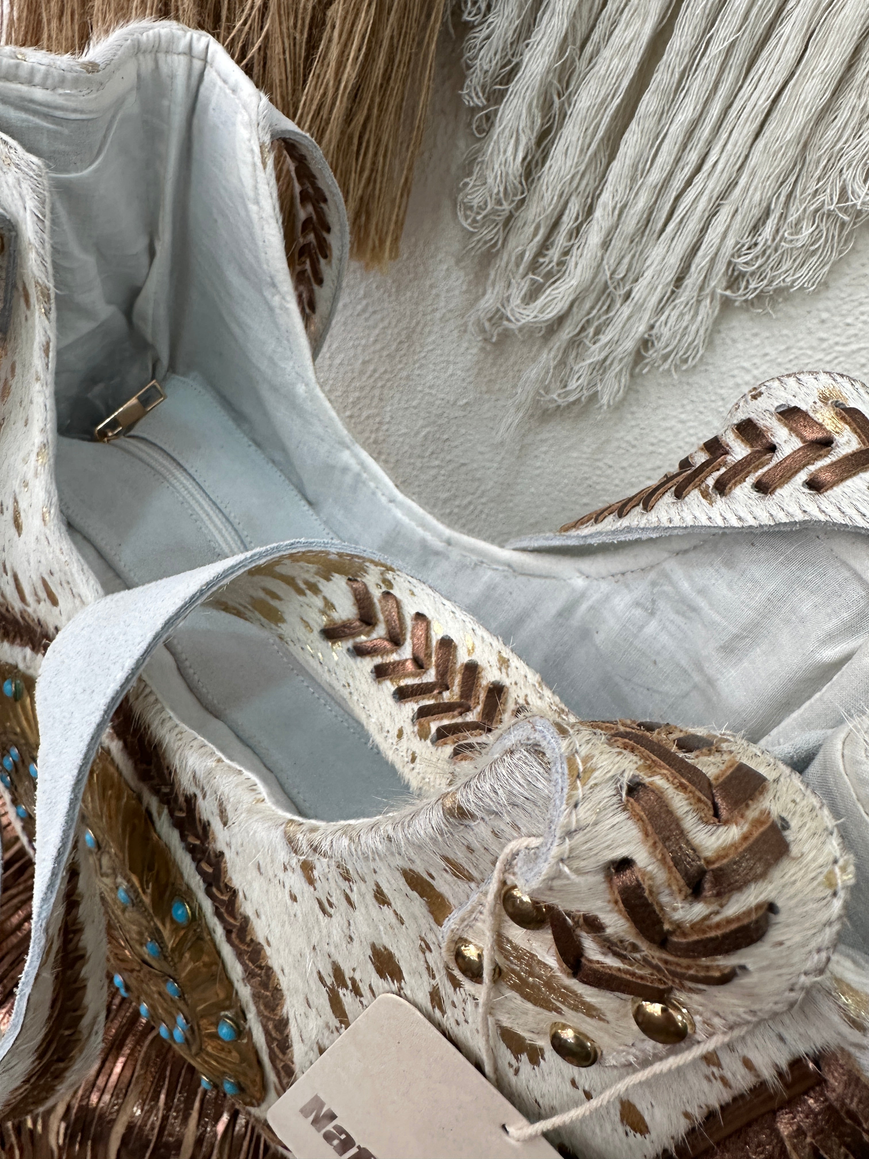 Mala em pele c/franjas CALLIOPE