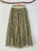 Carregar imagem no visualizador da galeria, Saia em tule ondulado MERMAID
