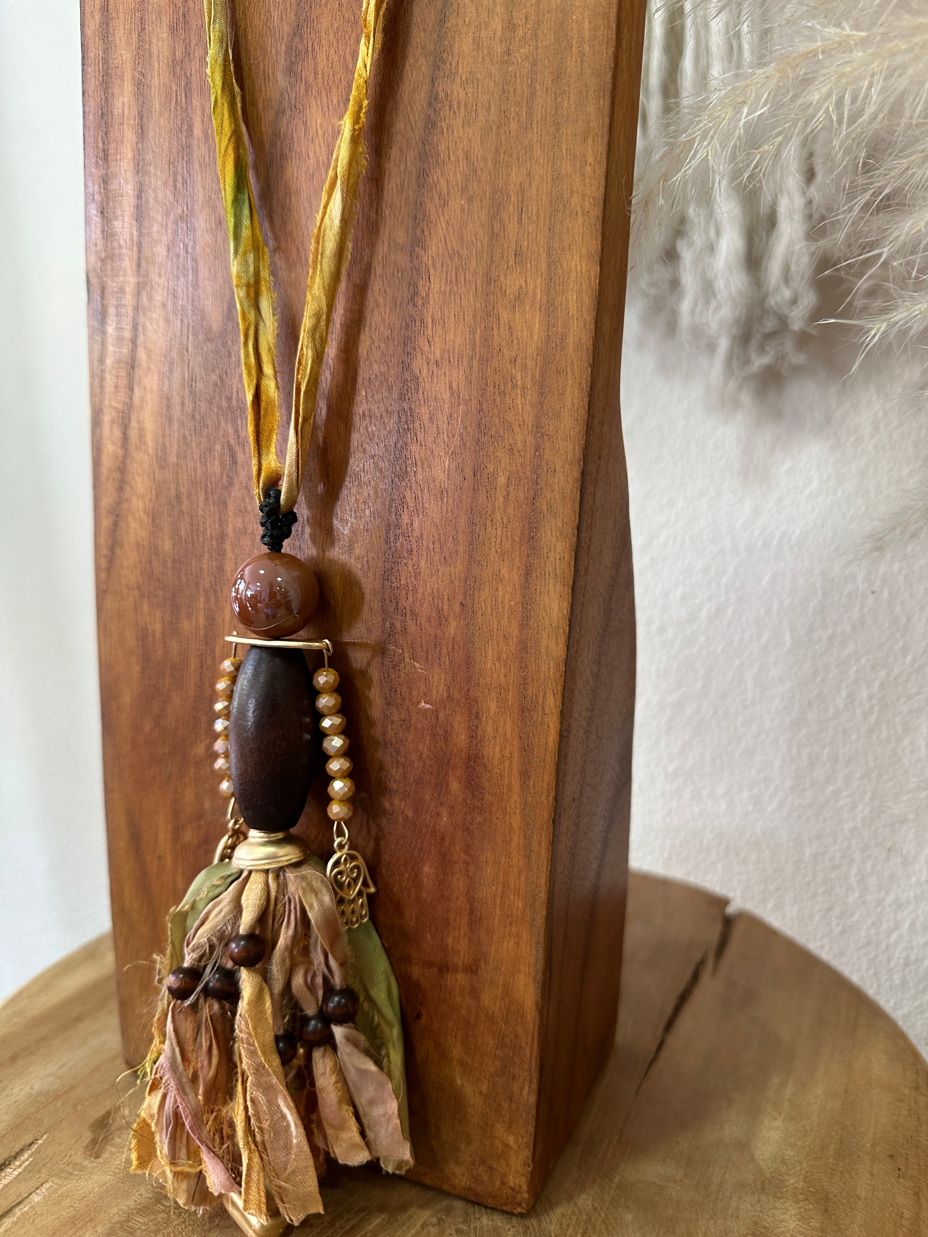 Colar comprido VANISH