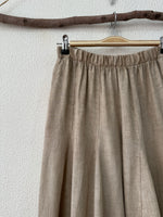Carica l'immagine nel visualizzatore della galleria,Pantalonas palazzo em linho c/ gomos ABIGAIL

