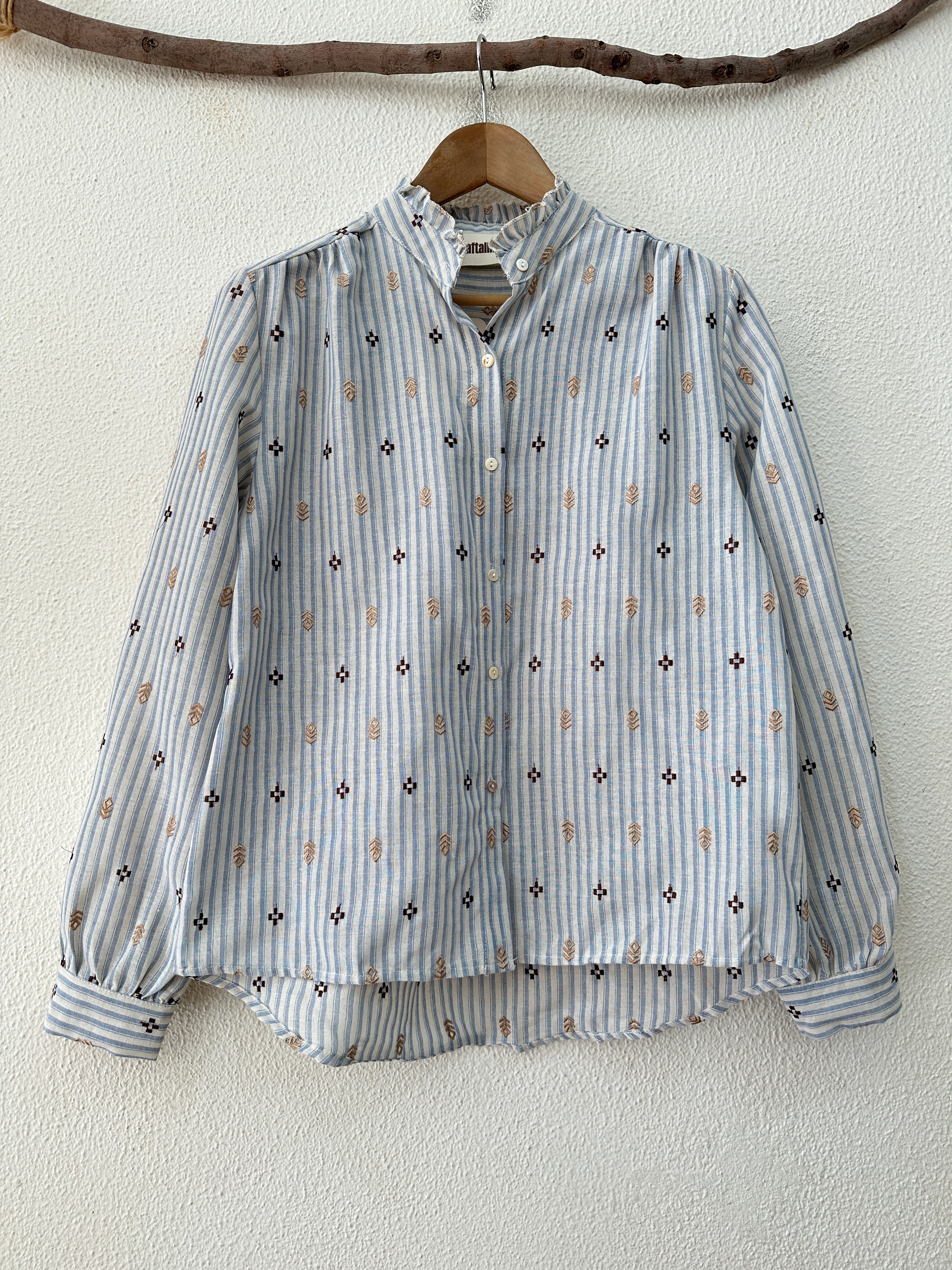 Camisa bordada GABRIELLE