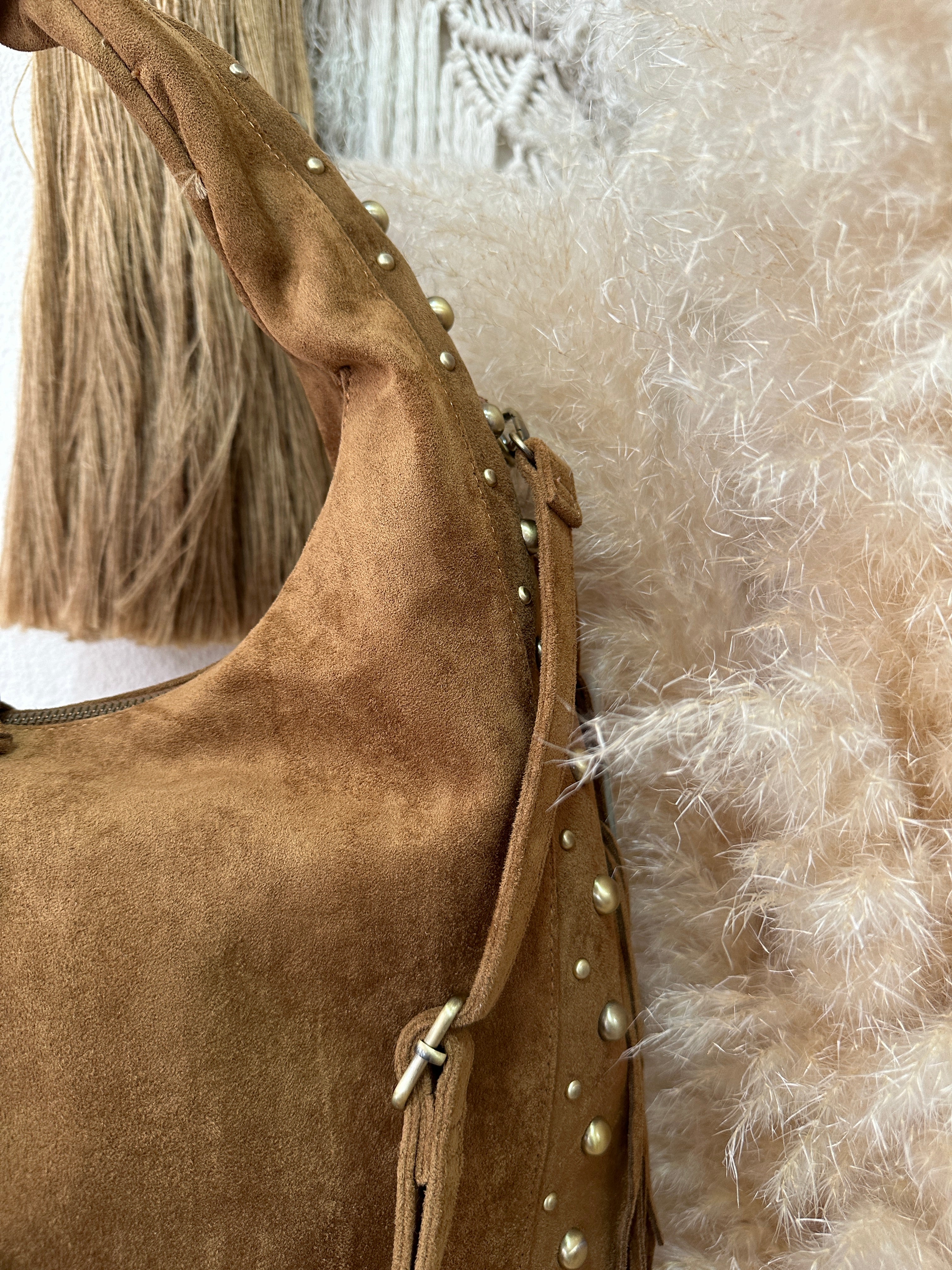 Mala em camurça sintética c/franjas EMERALD