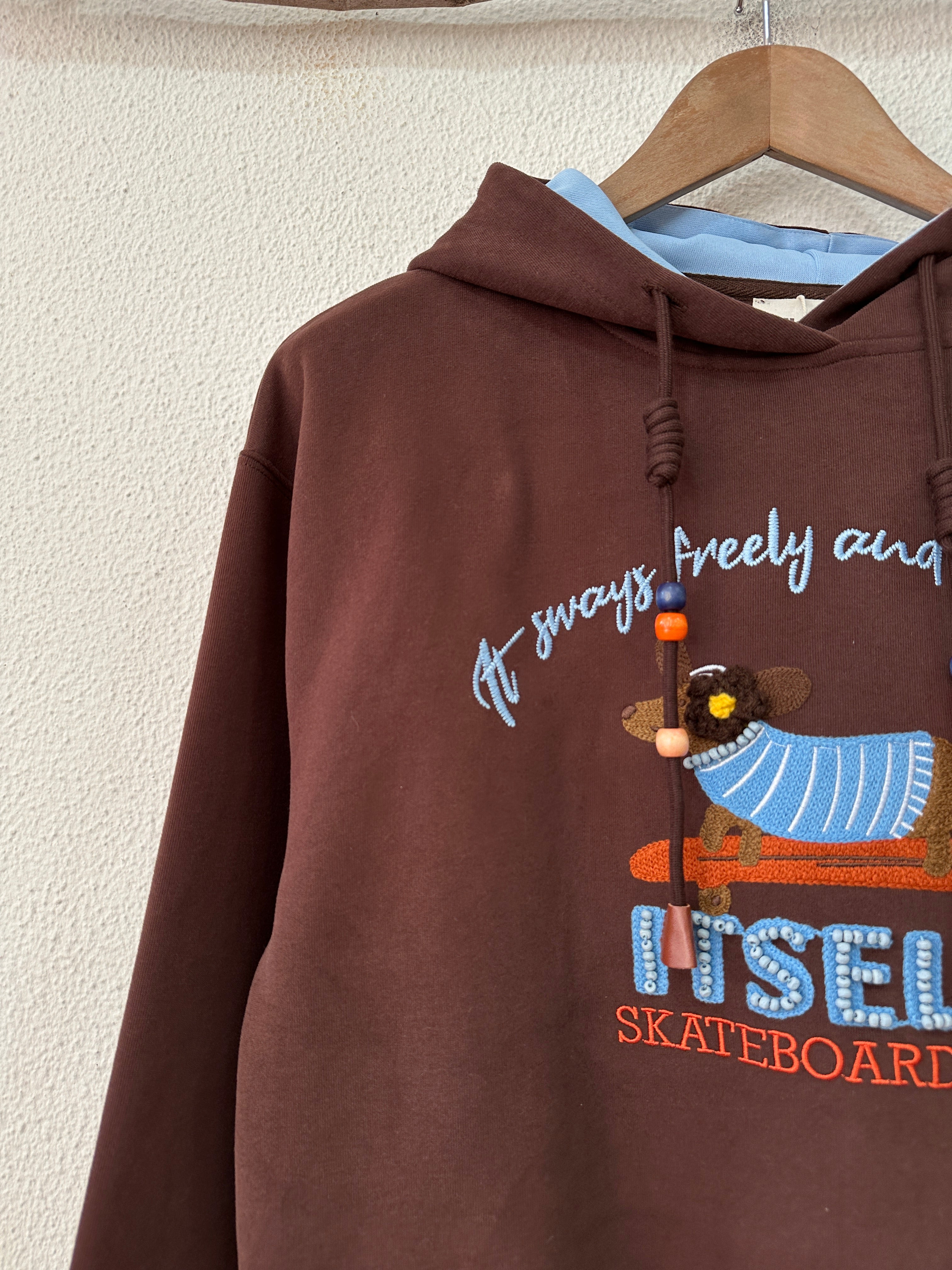 Camisola c/carapuço bordada SKATEBOARD