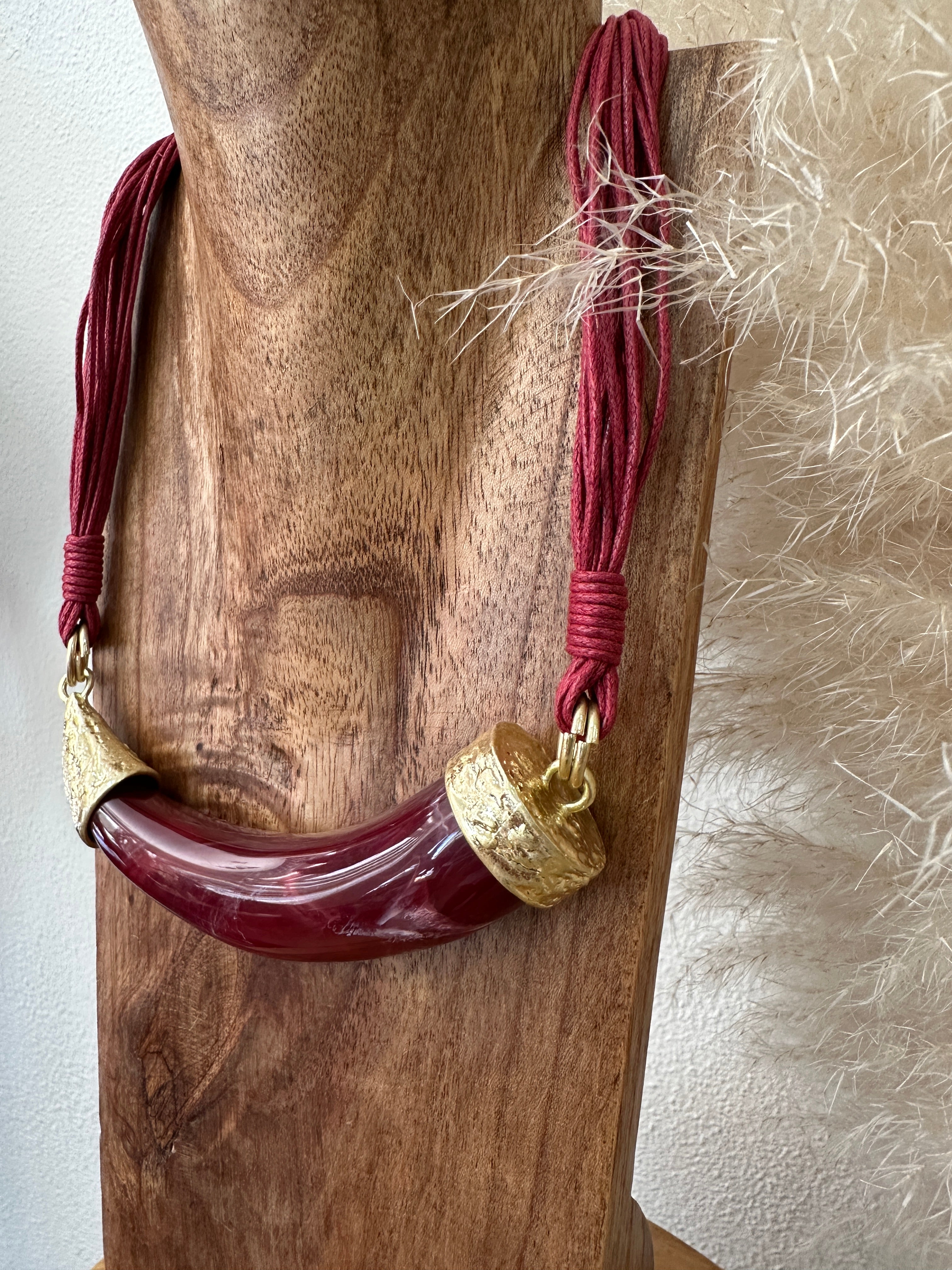 Colar curto MATTERHORN