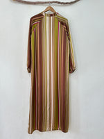 Load image in the gallery viewer,Vestido-camiseiro c/ seda CORA
