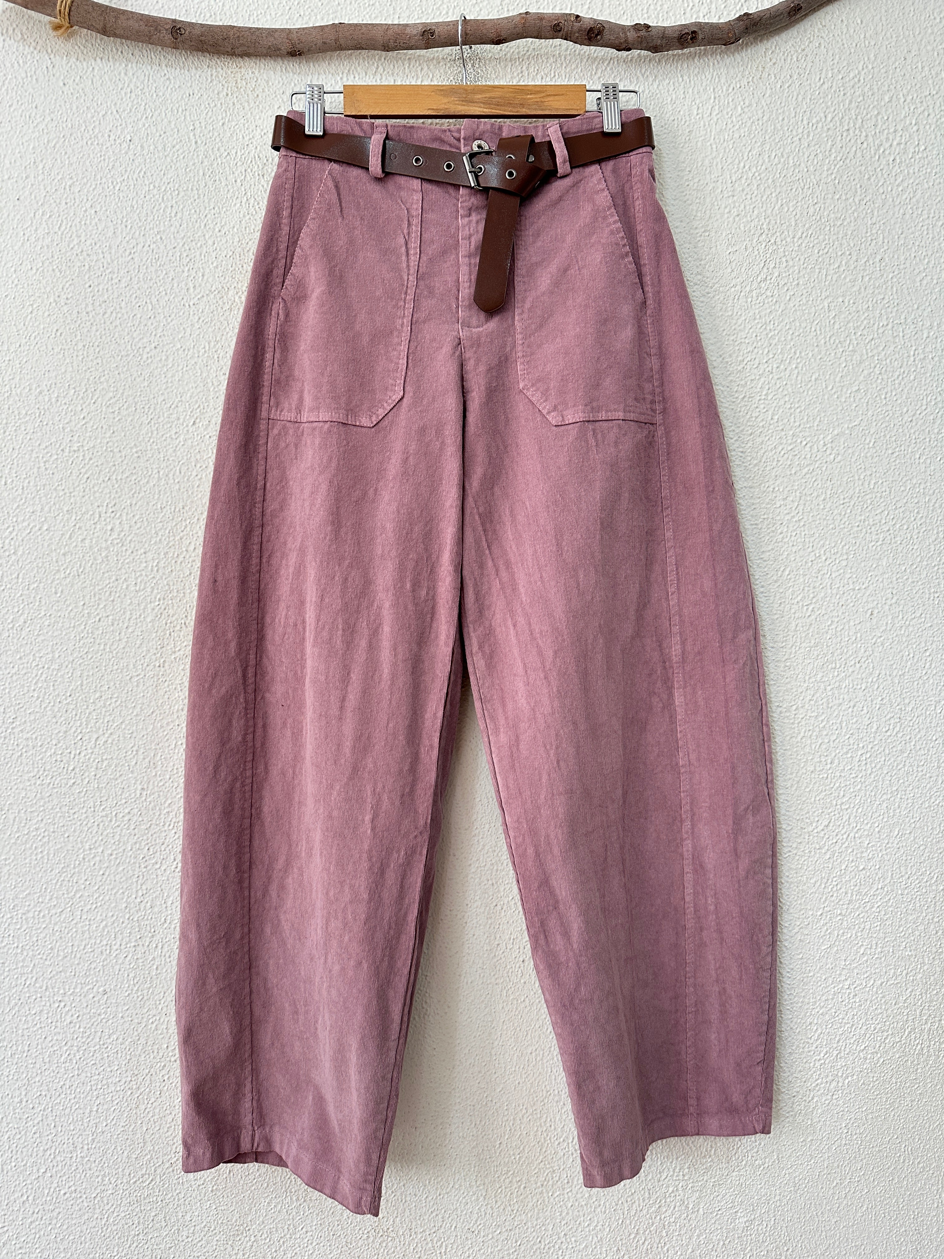 Calças estilo baggy em microbombazina MUNICH