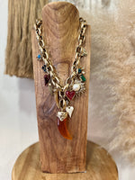 Load image in the gallery viewer,Colar curto INFINITY
