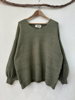 Load image in the gallery viewer,Camisola de malha oversize SAGE
