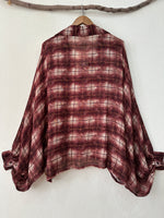 Load image in the gallery viewer,Camisa oversize c/ lã IRISH
