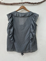 Load image in the gallery viewer,Top de algodão c/ folhos TORI
