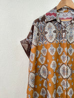 Load image in the gallery viewer,Vestido-camiseiro oversize EINDHOVEN
