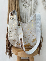 Carregar imagem no visualizador da galeria, Mala em pele c/franjas CALLIOPE
