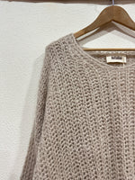 Load image in the gallery viewer,Camisola de malha oversize REBECCA
