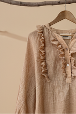 Carica l'immagine nel visualizzatore della galleria,Túnica oversize c/ folhos ALANA
