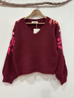 Load image in the gallery viewer,Camisola de malha bordada GARDEN
