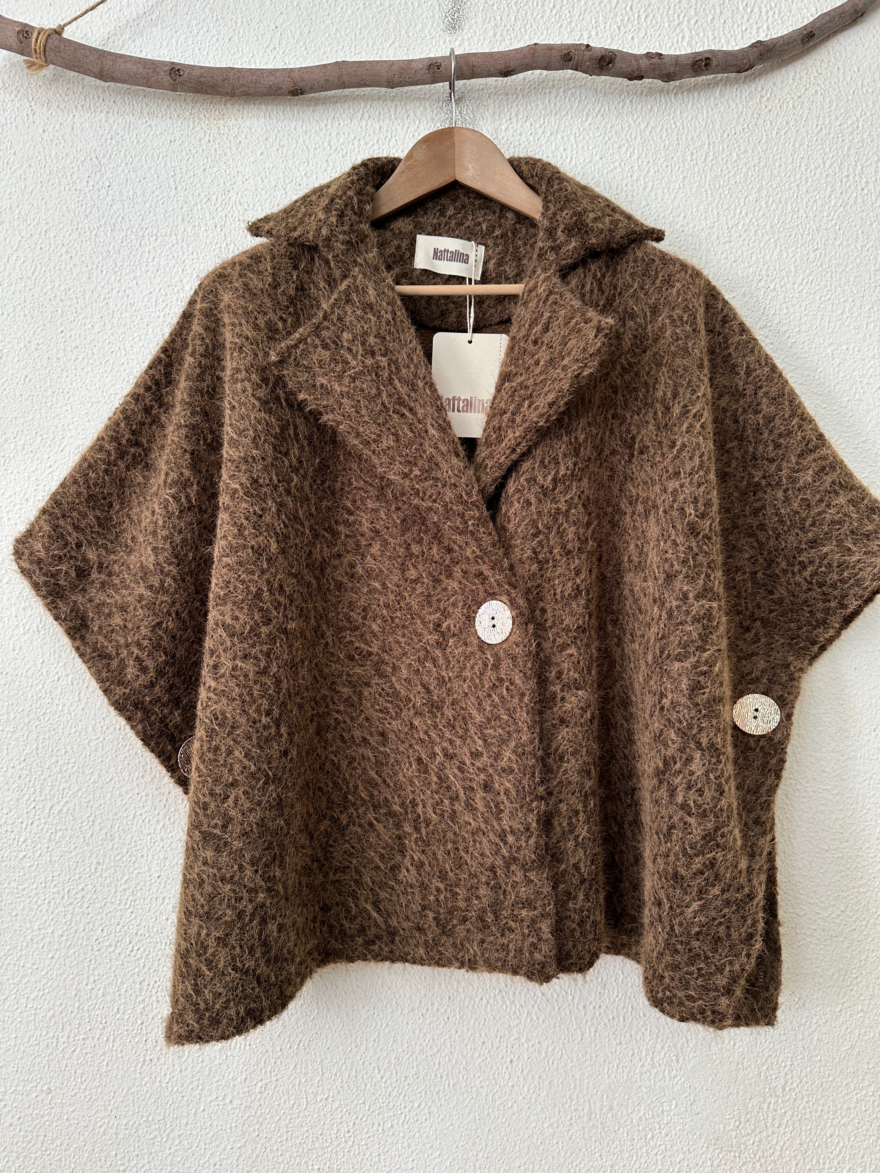 Capa tipo poncho em felpa CARDIFF