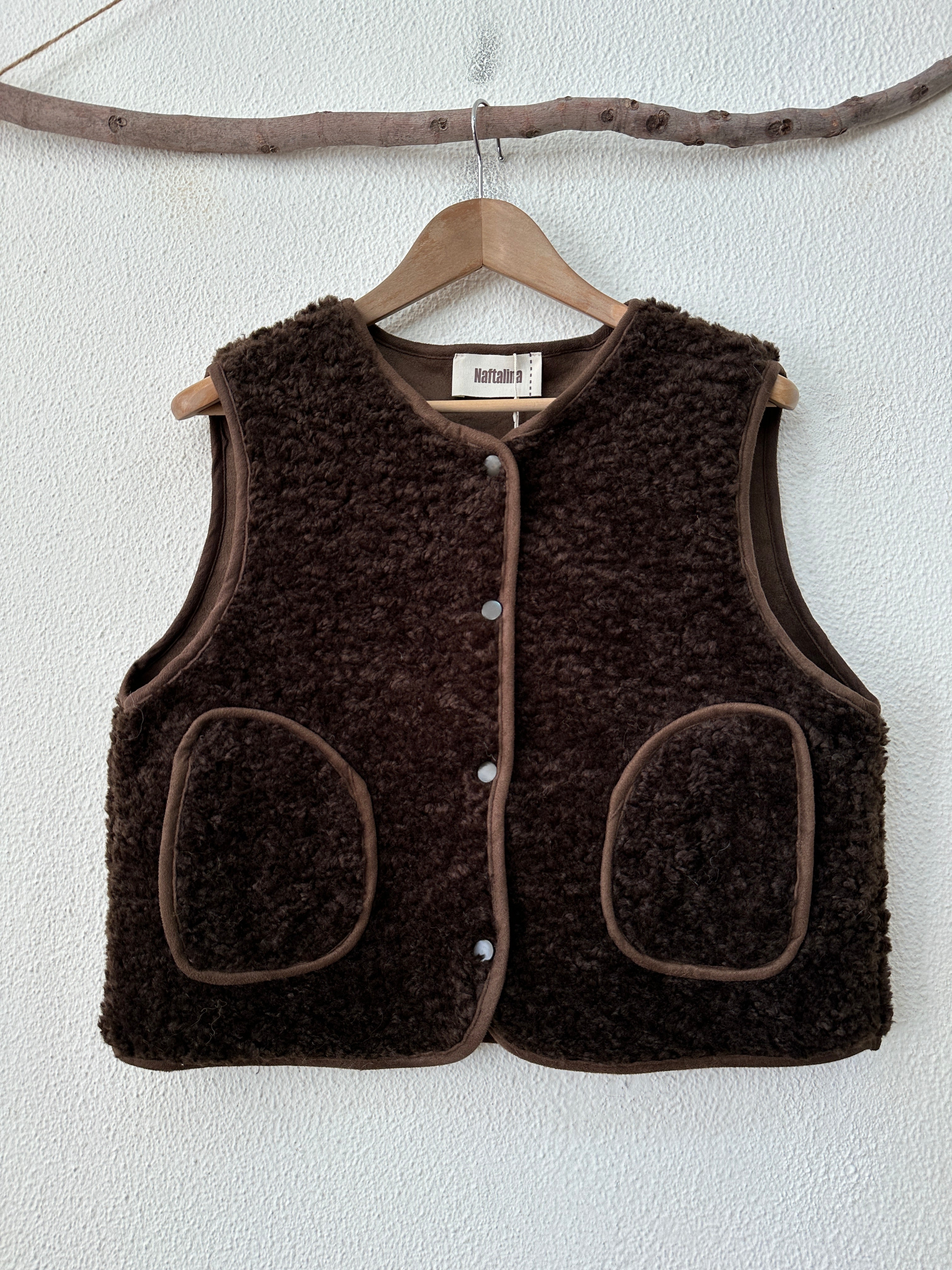 Colete de pelo encaracolado LAMB