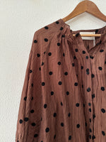 Load image in the gallery viewer,Túnica oversize DOTTIE
