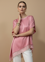 Carregar imagem no visualizador da galeria, Túnica assimétrica c/ seda e renda TIFFANY
