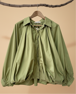 Carregar imagem no visualizador da galeria, Camisa estilo bomber CLOVER
