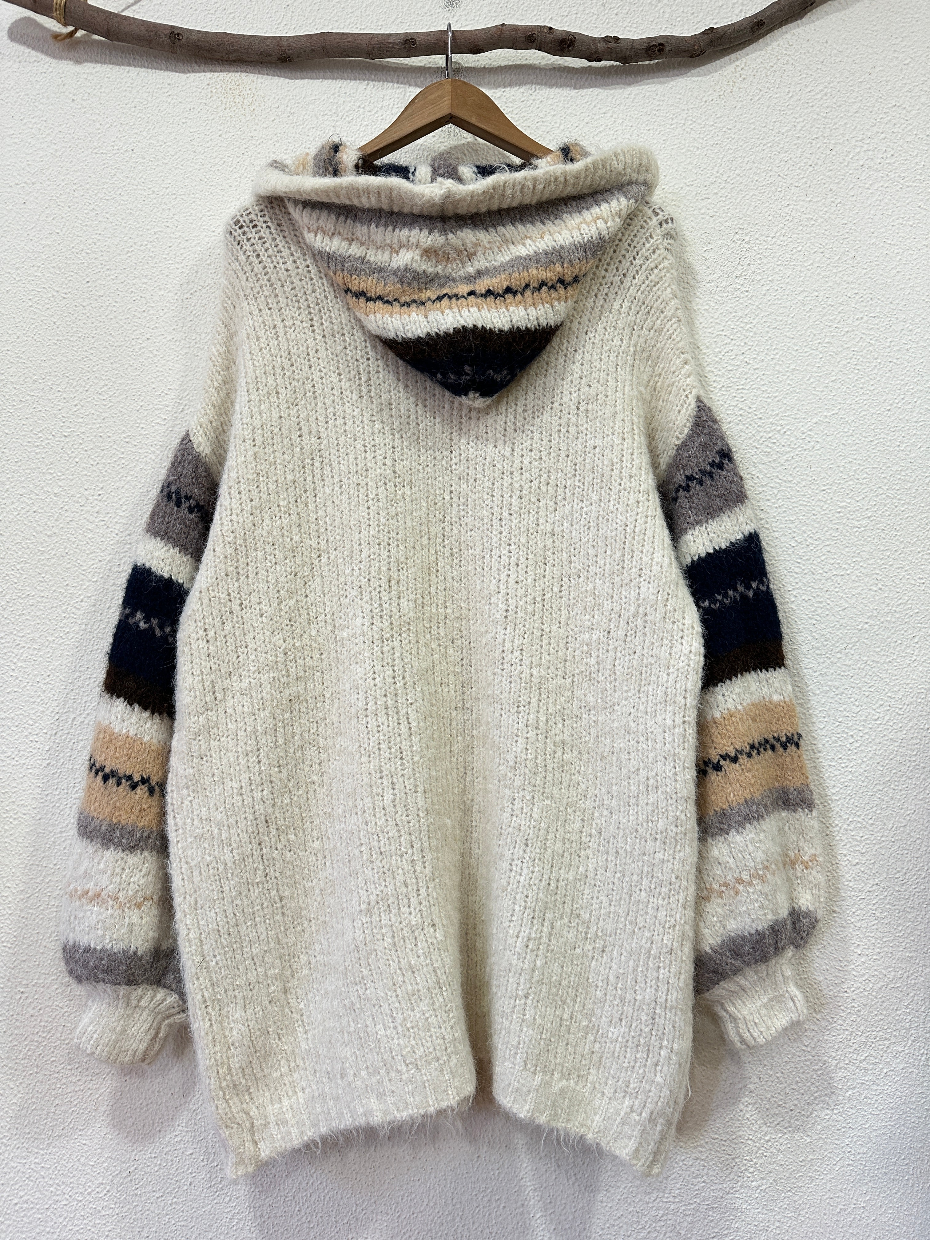 Casaco de malha c/ capuz ALASKA